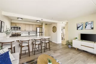 Photo #5: 202520104 Listing 