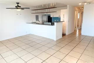 Photo #2: 202520135 Listing