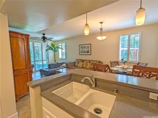 Photo #4: 202520161 Listing 