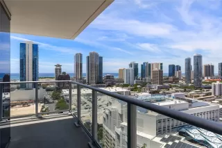 Photo #2: 202520163 Listing