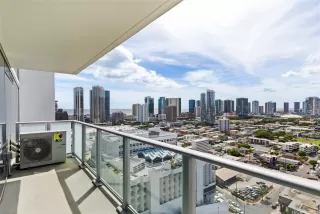 Photo #3: 202520164 Listing