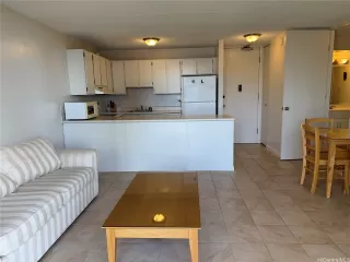 Photo #2: 202520211 Listing