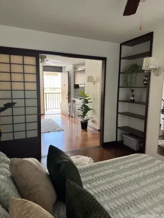 Photo #3: 202520315 Listing