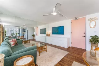 Photo #5: 202520346 Listing 