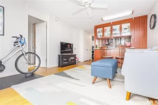 Photo #2: 202520353 Listing 