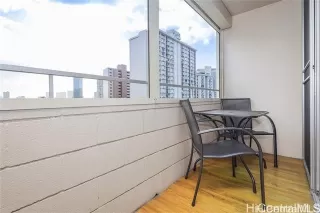 Photo #4: 202520353 Listing 