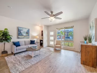 Photo #5: 202520354 Listing 