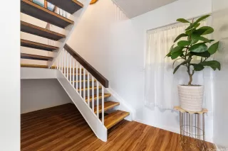 Photo #4: 202520386 Listing 