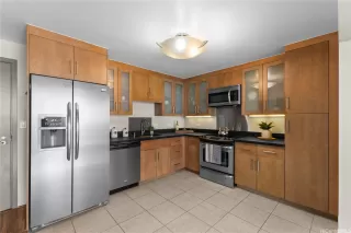 Photo #4: 202520396 Listing 