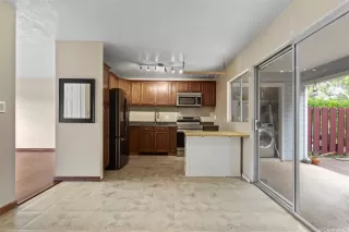 Photo #2: 202520397 Listing 