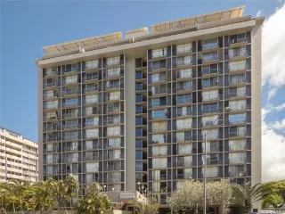 Photo #3: 202520399 Listing 