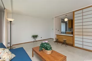 Photo #4: 202520401 Listing