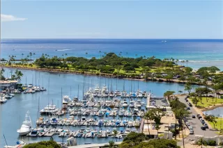 Photo #5: 202520457 Listing 