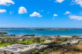 Photo #6: 202520497 Listing 