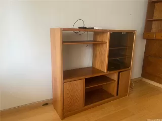 Photo #4: 202520503 Listing 