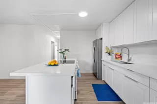 Photo #3: 202520515 Listing 