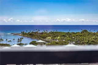 Photo #2: 202520565 Listing 