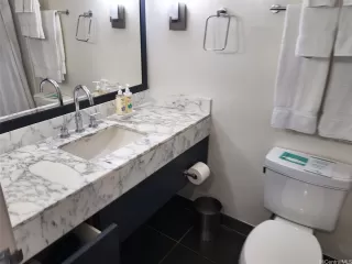 Photo #6: 202520570 Listing 