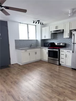 Photo #6: 202520642 Listing 