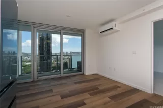 Photo #2: 202520663 Listing 