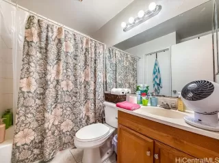 Photo #5: 202520695 Listing 