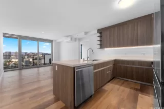 Photo #2: 202520720 Listing 