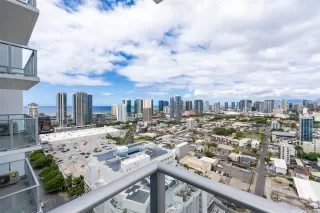 Photo #5: 202520720 Listing 