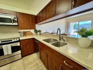 Photo #3: 202520768 Listing 