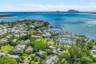 Photo #3: 202520774 Listing 