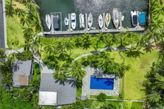 Photo #5: 202520774 Listing 