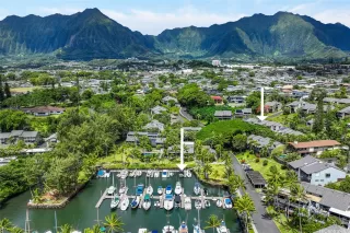 Photo #6: 202520774 Listing 