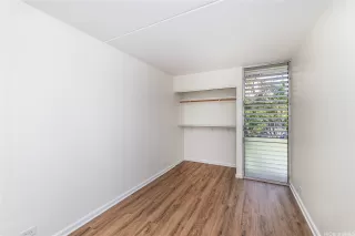 Photo #6: 202520777 Listing 