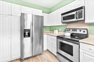 Photo #6: 202520804 Listing 