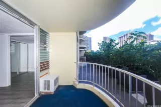 Photo #3: 202520819 Listing 