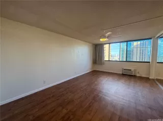 Photo #5: 202520829 Listing 