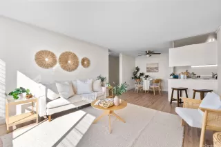 Photo #2: 202520831 Listing 