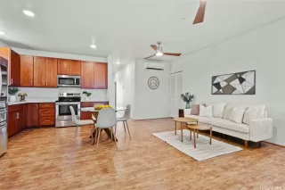 Photo #2: 202520861 Listing 