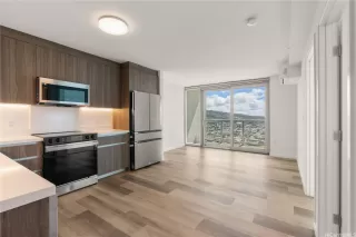 Photo #2: 202520863 Listing 