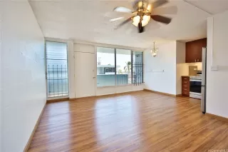 Photo #2: 202520864 Listing 