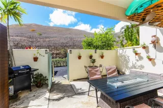 Photo #2: 202520873 Listing 