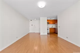 Photo #6: 202520882 Listing 