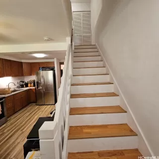 Photo #3: 202520883 Listing 