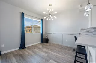 Photo #5: 202520886 Listing 