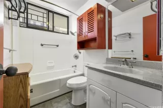 Photo #6: 202520902 Listing 