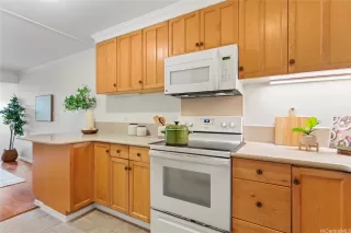 Photo #3: 202520925 Listing 