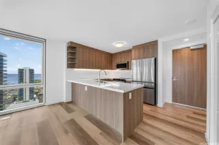 Photo #4: 202520964 Listing 