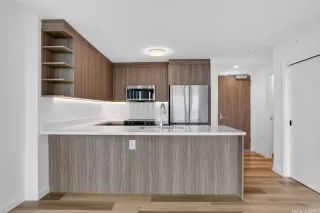 Photo #5: 202520964 Listing 