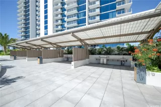 Photo #2: 202520972 Listing 