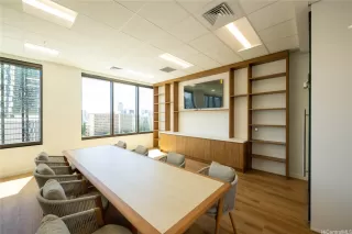 Photo #5: 202520972 Listing 