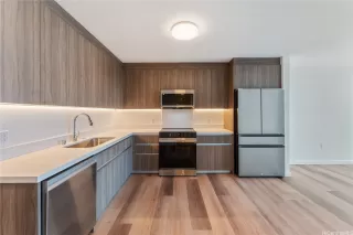 Photo #4: 202520976 Listing 